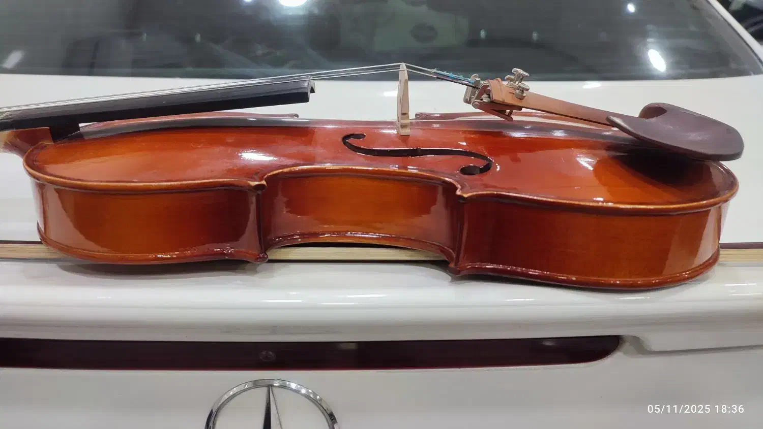 ویولن|ویولن|زاینده رود, |دیوار