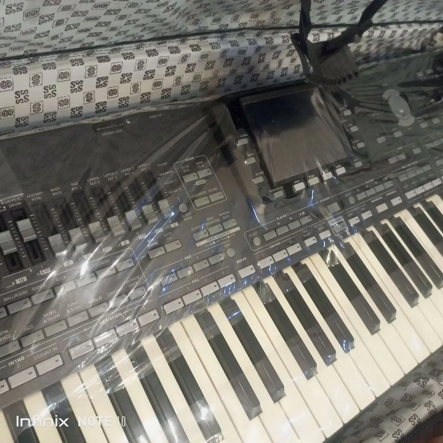 اورگ|پیانو، کیبورد، آکاردئون|کاشان, فاز ۲ ناجی آباد|دیوار