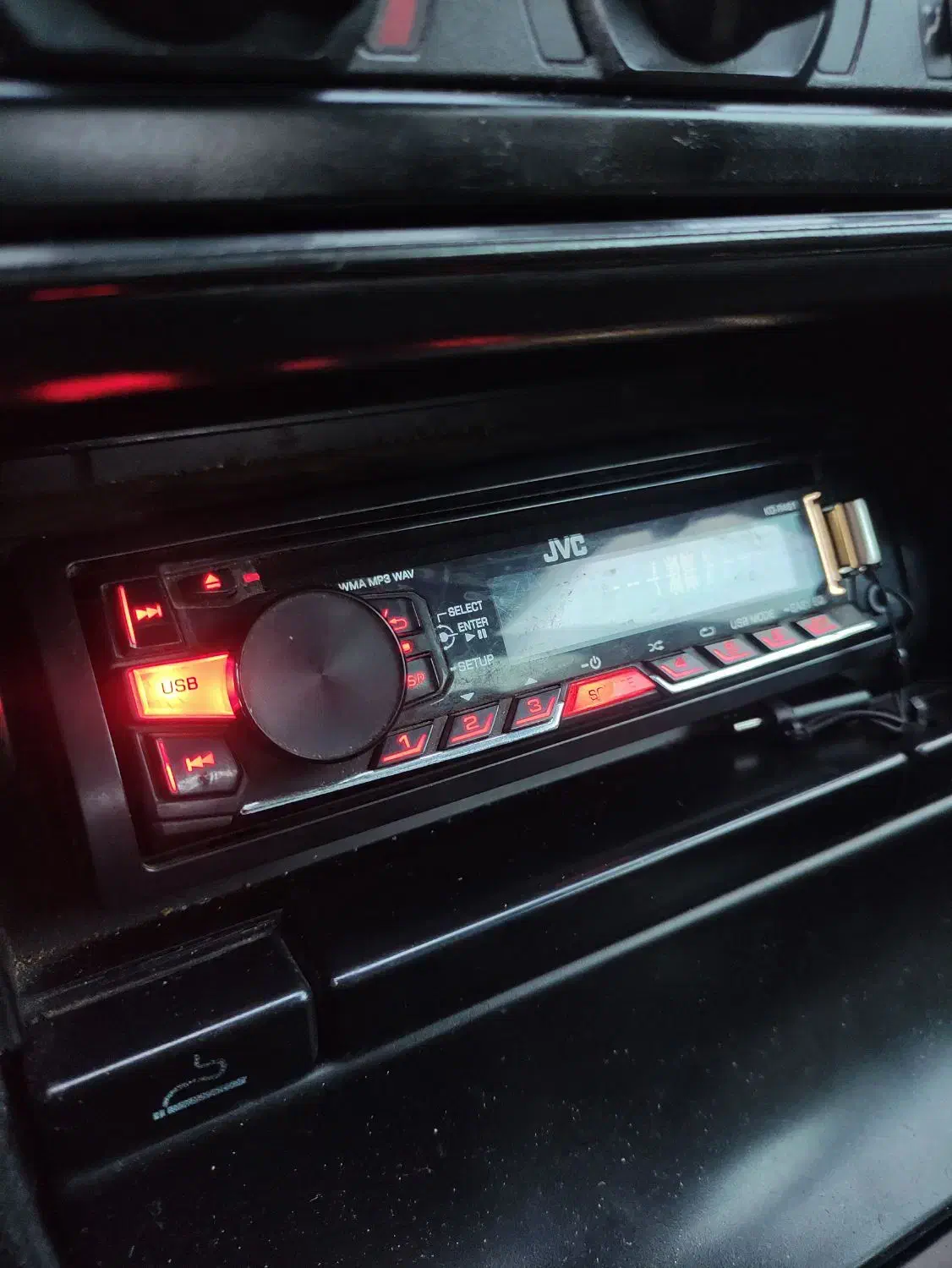 ضبط جی وی سی JVC با کنترل سوکت و دور پنل تمیز درحد|قطعات یدکی و لوازم جانبی|تبریز, |دیوار