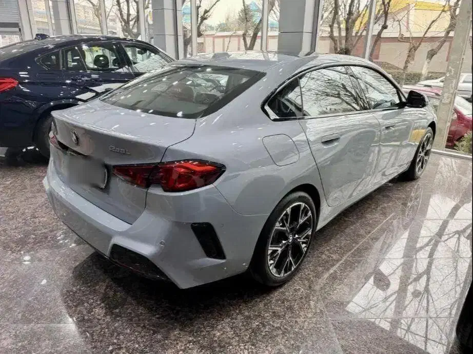 BMW 225L 2025|خودرو سواری و وانت|تهران, جماران (نیاوران)|دیوار