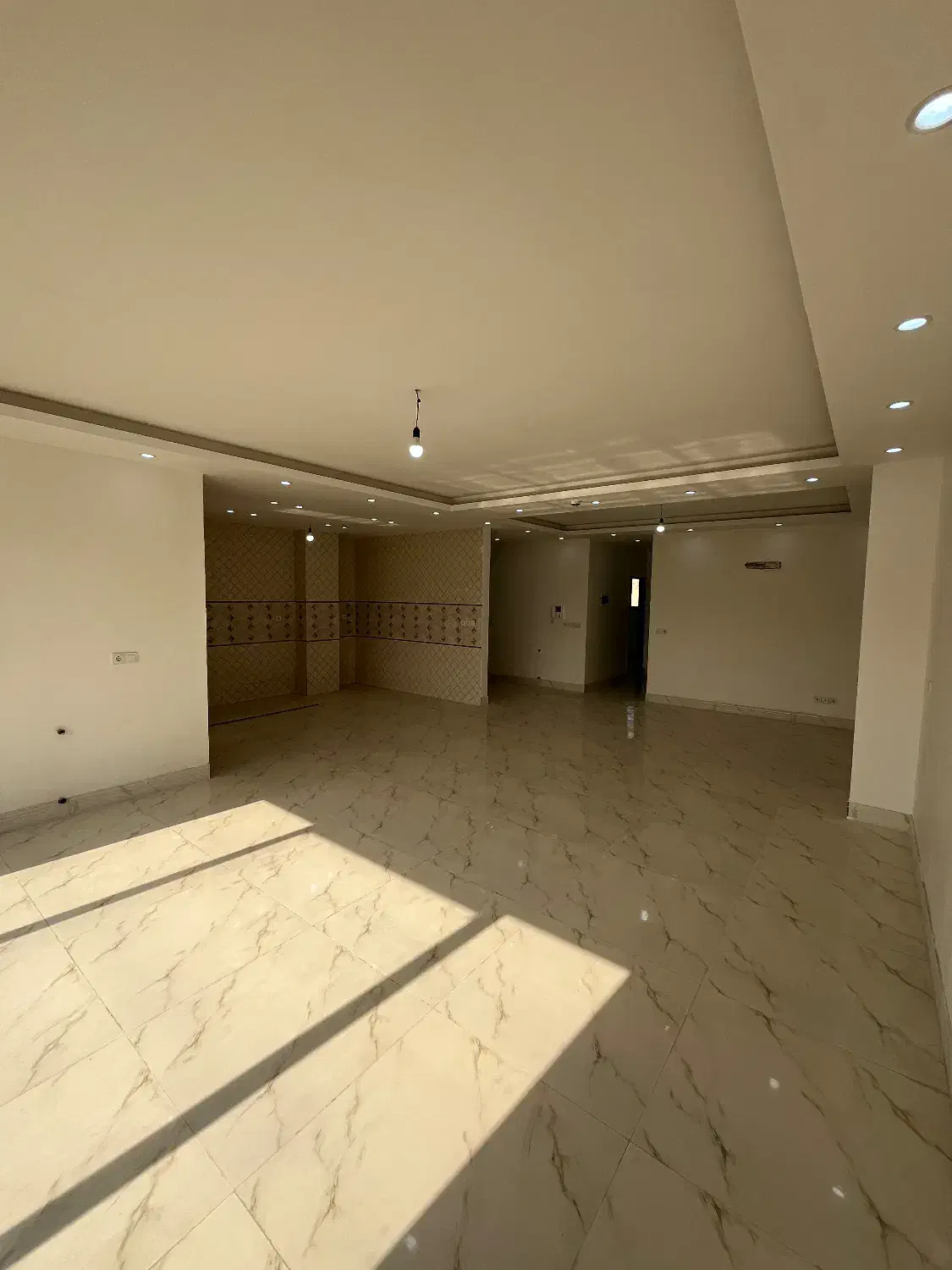 اباذر اوایل قائم ۱۲۵متری دو خواب کلیدنخورده|فروش آپارتمان|آمل, |دیوار