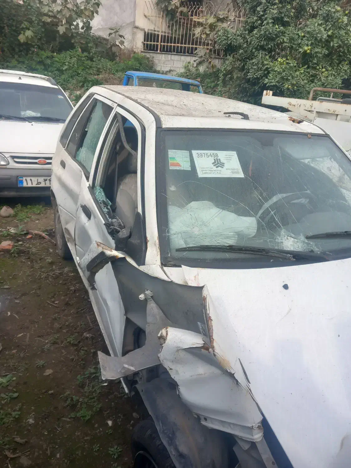 ماشین تصادفی|خودرو سواری و وانت|آمل, |دیوار