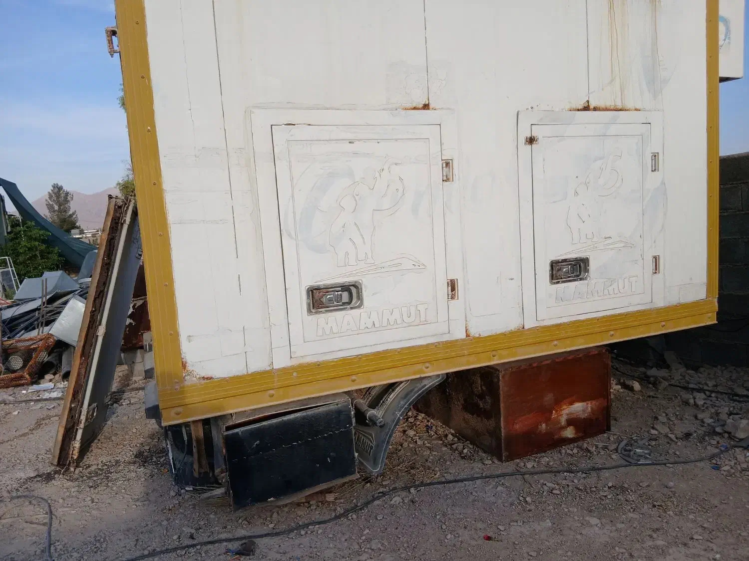 یخچال ایسوزو|فروشگاه و مغازه|کوار, |دیوار