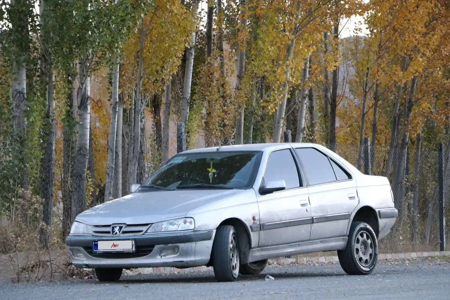 پژو پارس|خودرو سواری و وانت|چالدران, |دیوار