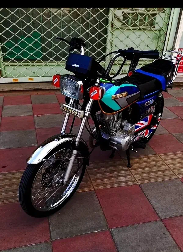 موتور هندا 200 فوری|موتورسیکلت|هشتگرد, شهرک ولیعصر (مصلی)|دیوار