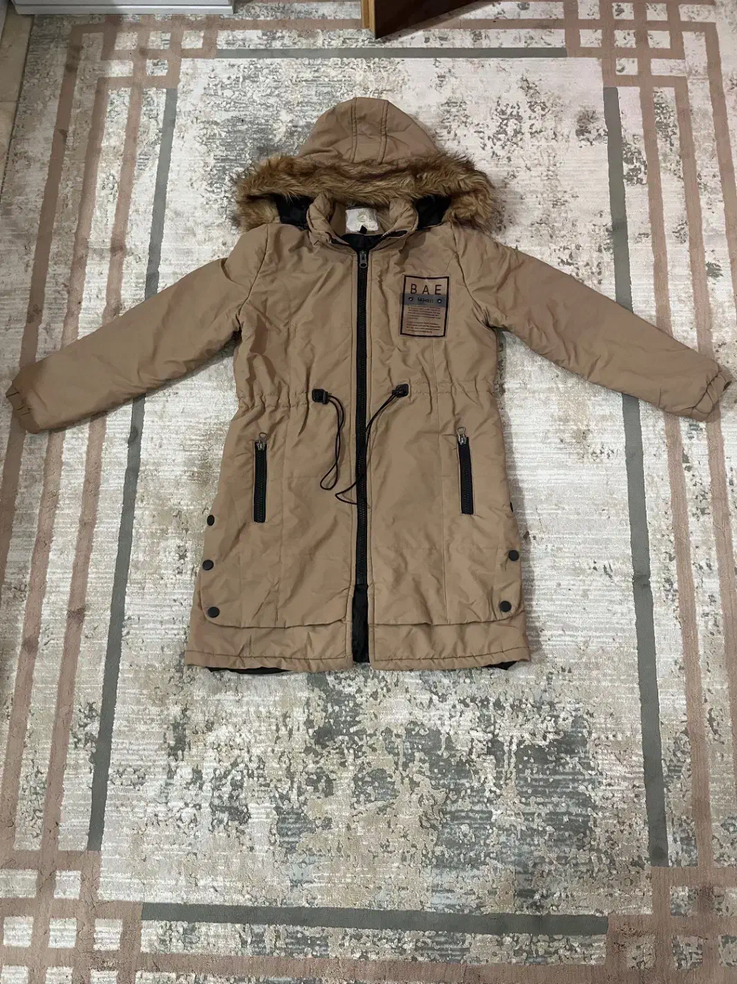 کاپشن سایز ۲ در حد نو|لباس|سنقر, |دیوار