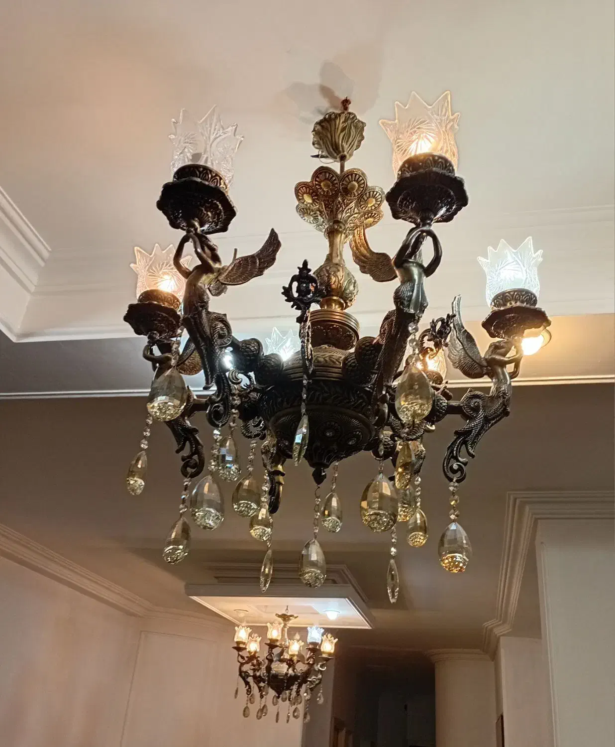 لوستر برنجی طرح فرشته ۶ لاله|لوستر و چراغ آویز|گرگان, |دیوار