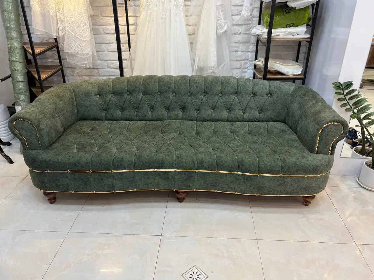 مبل ۴ نفره|مبلمان خانگی و میز عسلی|صومعهسرا, |دیوار