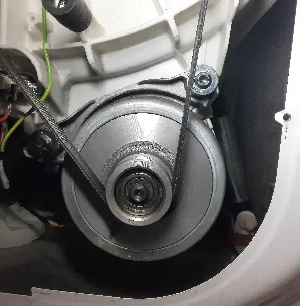 موتور ماشین لباسشویی بلومبرگ|ماشین لباسشویی و خشک‌کن لباس|رفسنجان, |دیوار