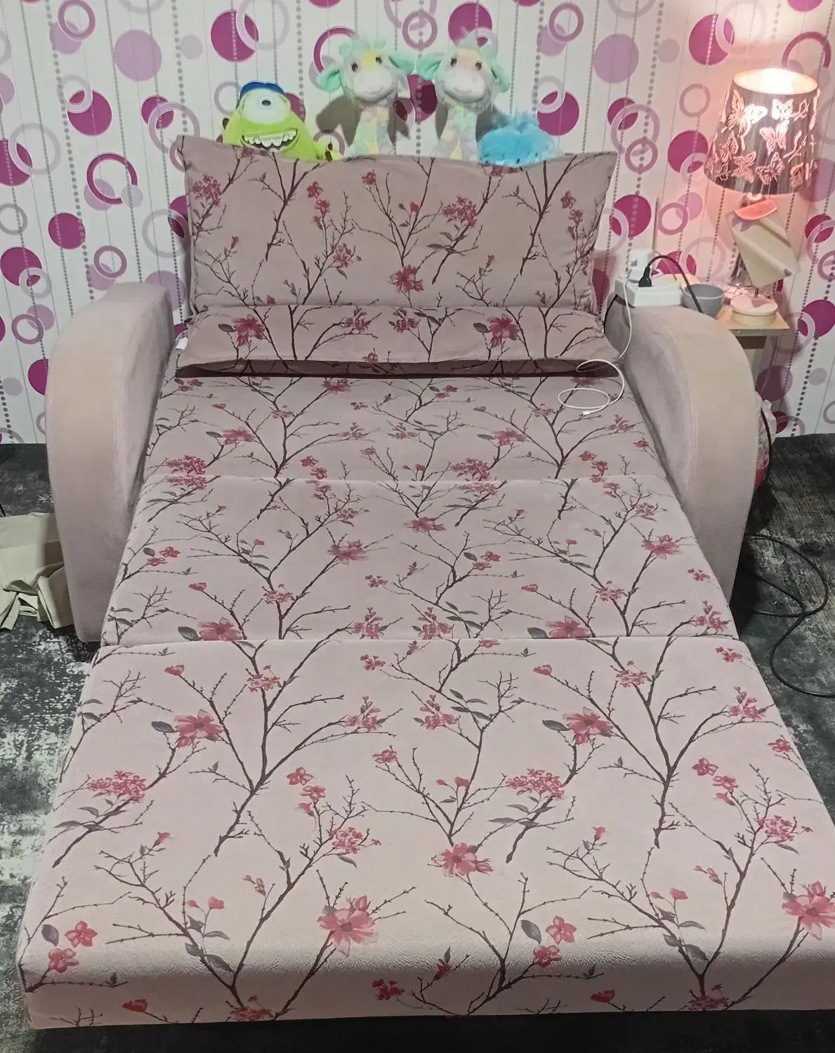 تختخواب تاشو یک نفره|تخت و سرویس خواب|گلبهار, شهر جدید گلبهار|دیوار