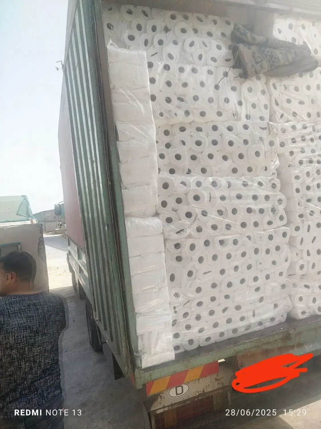 حراج ویژه دستمال کاغذی فله حوله ای ودلسی|آرایشی، بهداشتی، درمانی|اصفهان, شهرک کاوه|دیوار