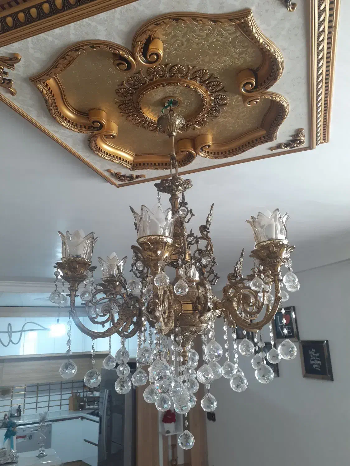 لوستر برنجی ۶ شعله|لوستر و چراغ آویز|ورامین, ورامین|دیوار