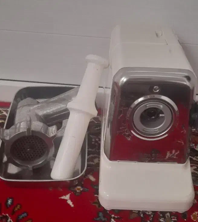 چرخ گوشت|سایر لوازم برقی|اصفهان, خلجا|دیوار