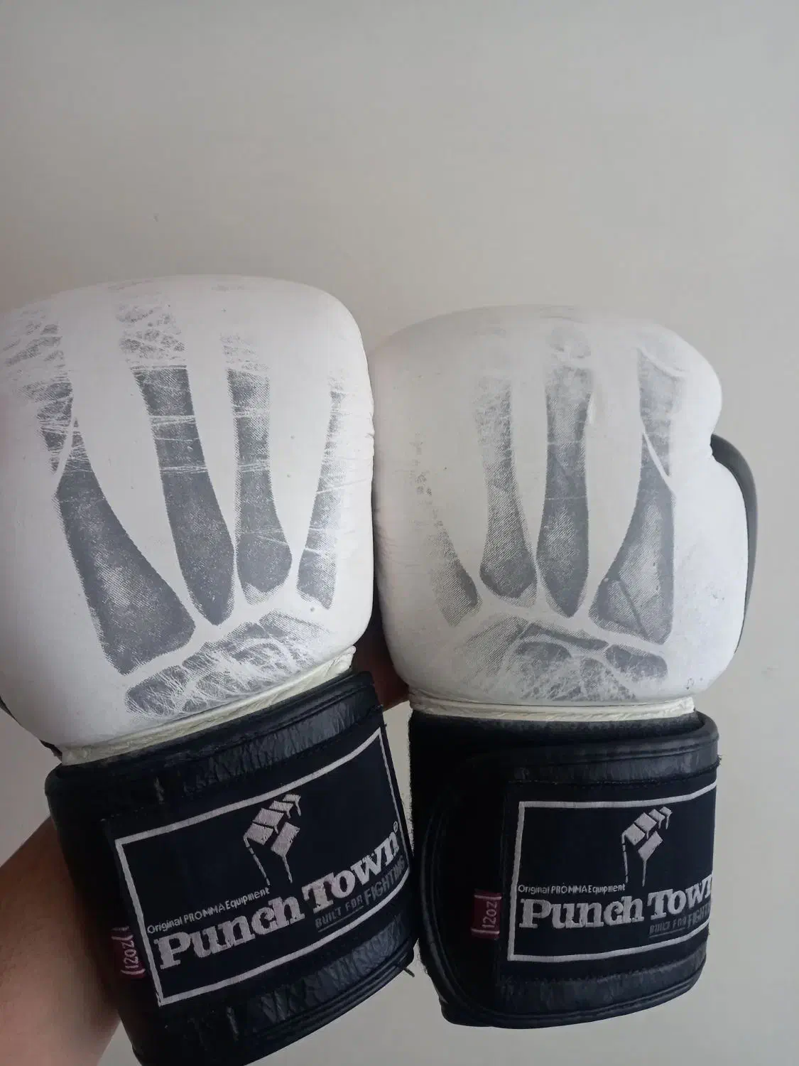 دستکش بوکس کیک بوکس مویتای|تجهیزات ورزشی|تهران, نظام‌آباد|دیوار