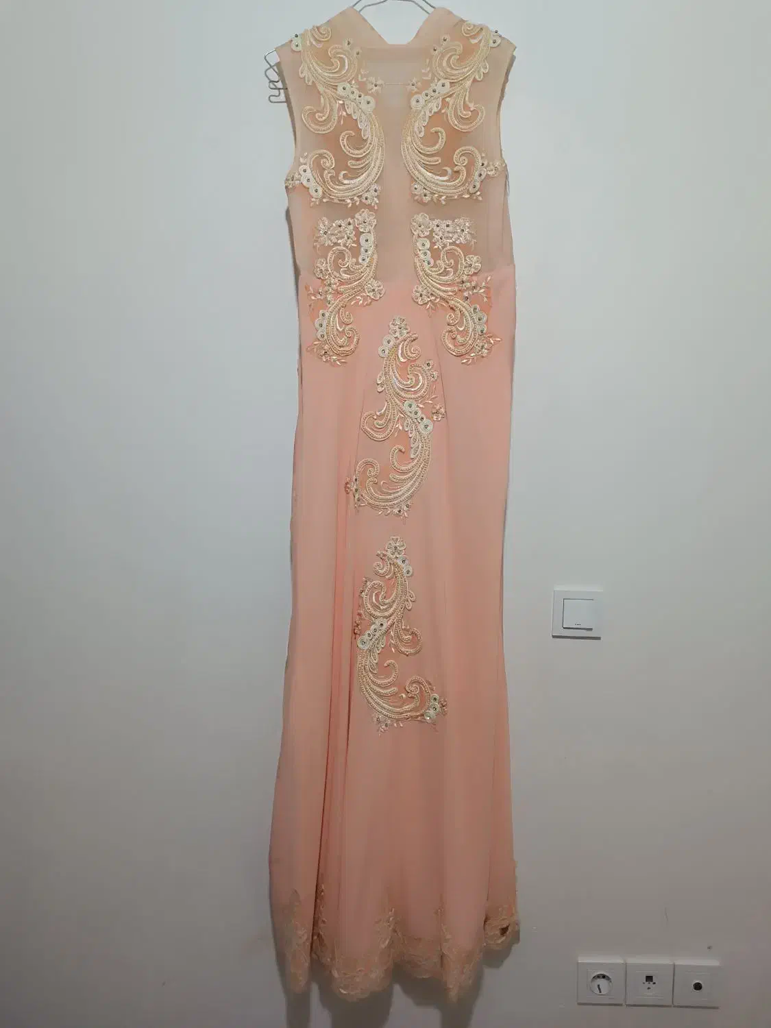 لباس مجلسی|لباس|همدان, |دیوار