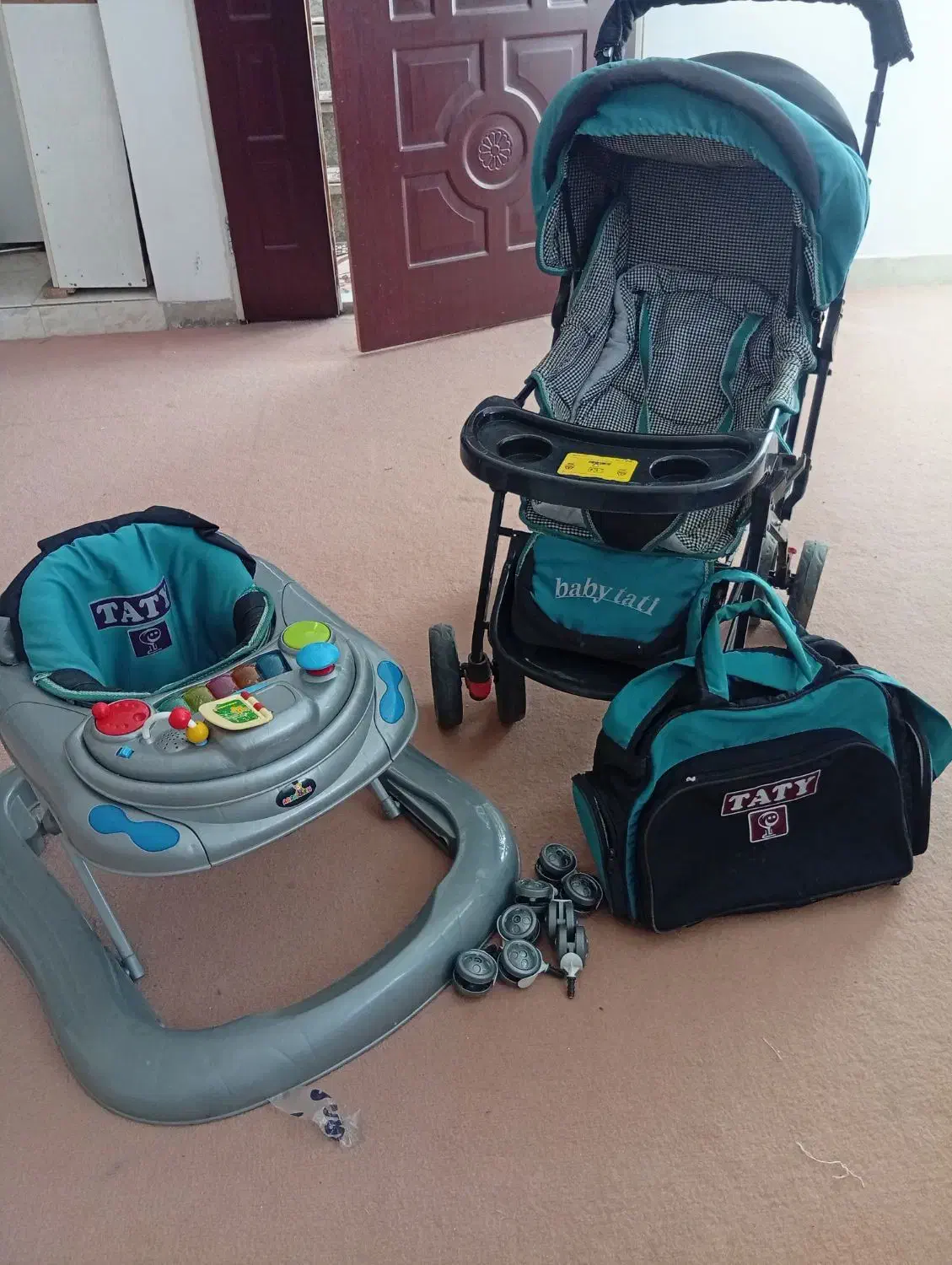 کالسکه و روروک کیف|کالسکه و لوازم جانبی|بروجرد, |دیوار