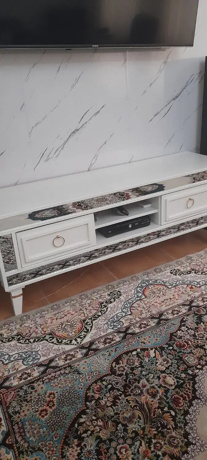 میز تلویزیون درحدنو.آینه|میز تلویزیون|محمدیه-قزوین, |دیوار