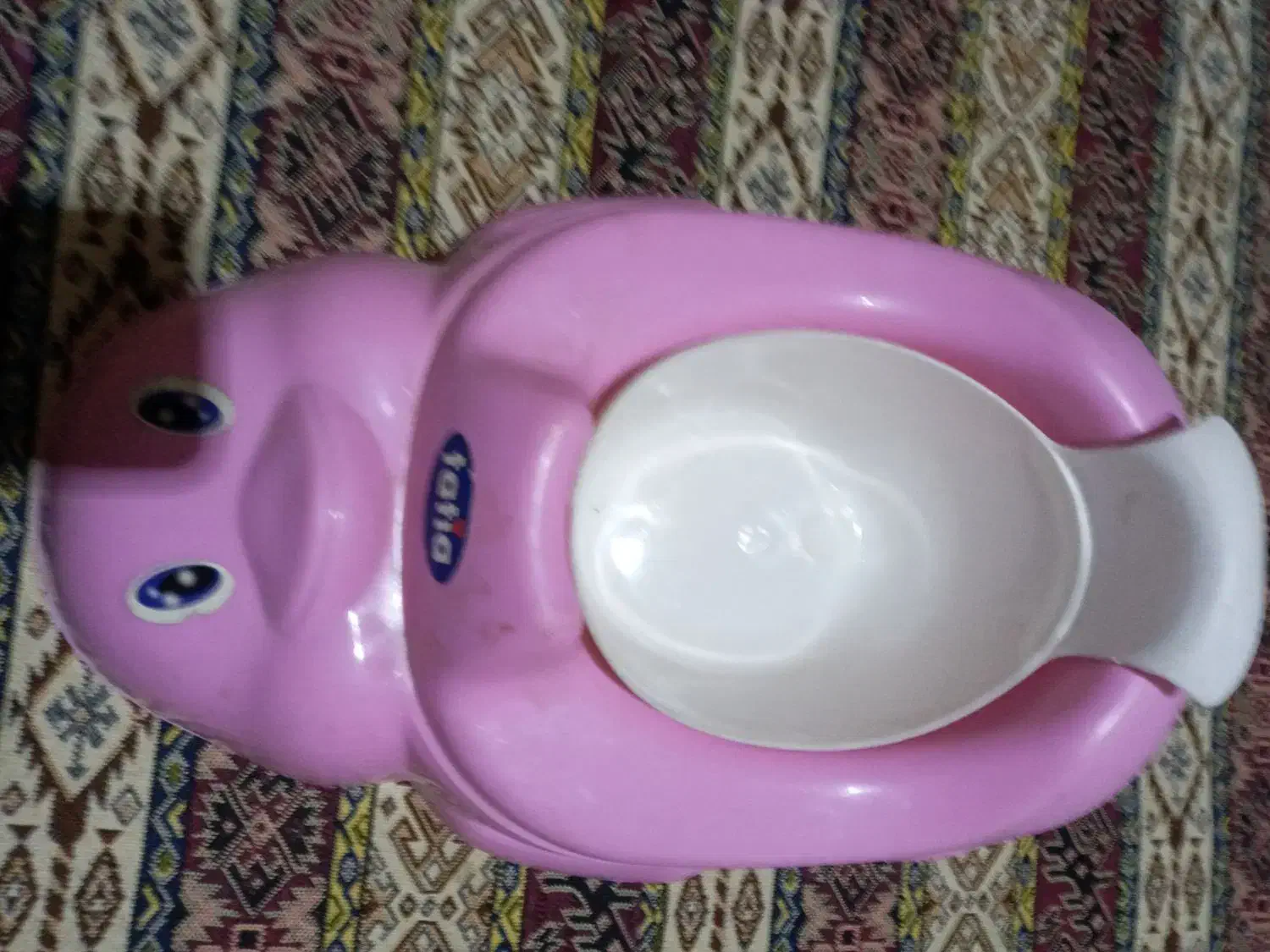 صندلی قصری|اسباب و اثاث بچه|نجفآباد, ویلاشهر|دیوار