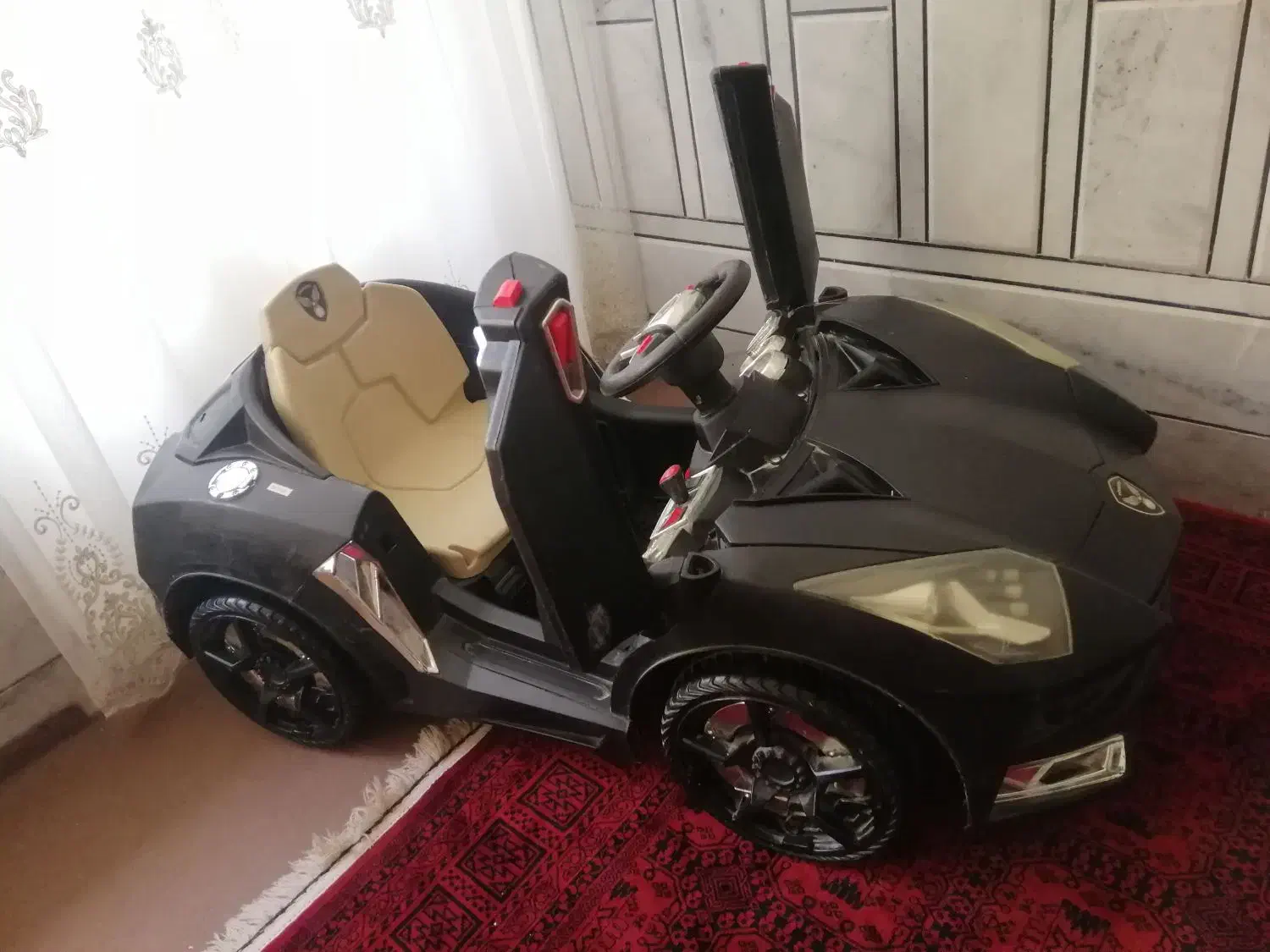 ماشین شارژی لامبورگینی با 2تا باطری نو|اسباببازی بچه|اصفهان, رسالت|دیوار