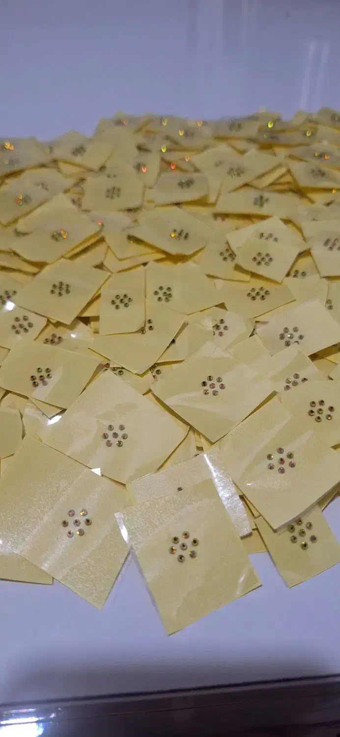 برچسپ نگینی|عمده‌فروشی|قشم, |دیوار