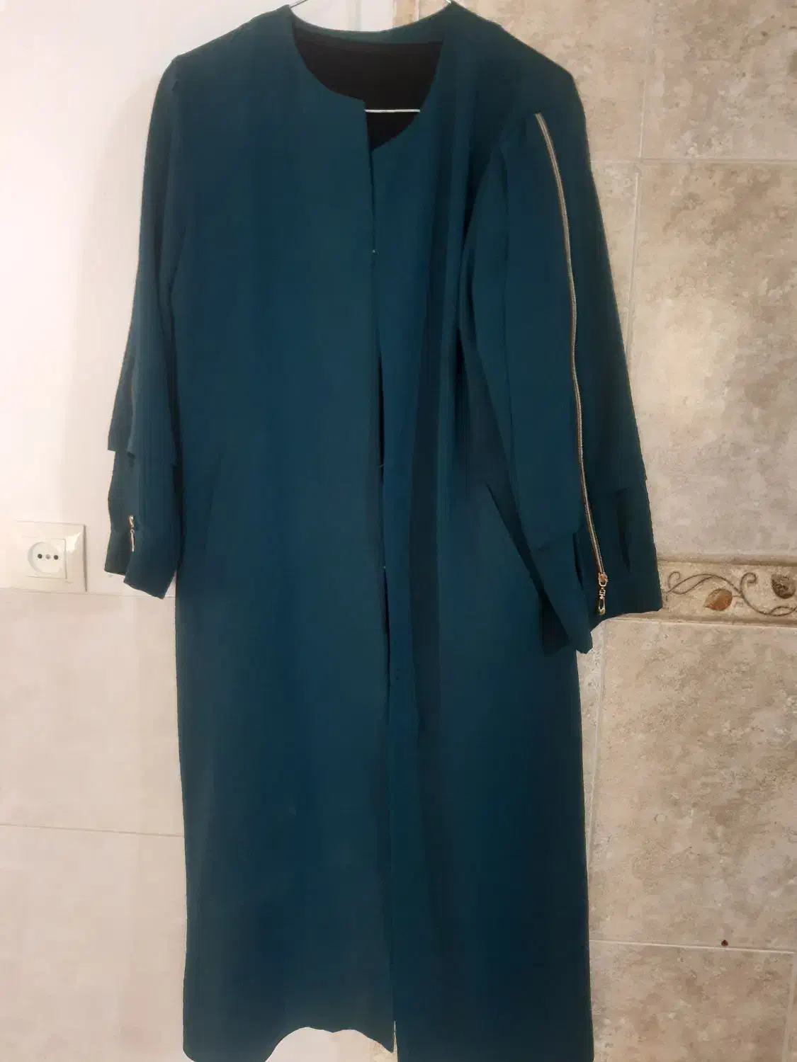 لباس|لباس|سلفچگان, |دیوار