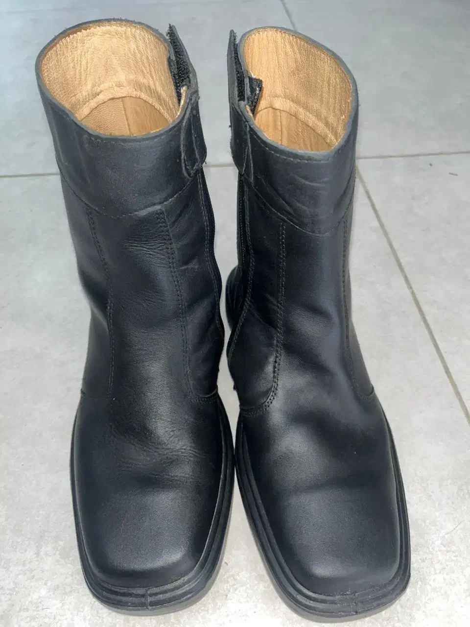 چکمه|کیف، کفش، کمربند|اصفهان, بهارستان (مخابرات)|دیوار