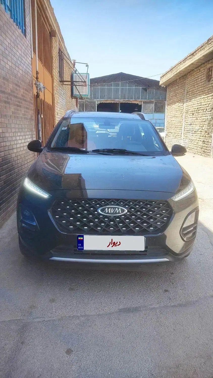 x22 pro مشکی|خودرو سواری و وانت|اصفهان, کوی امام جعفر صادق|دیوار