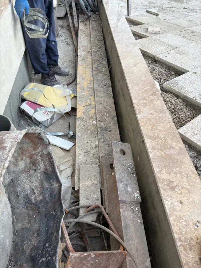 پاکت بتن‌ وشن ریز وکمربندتاوراینورتر و کابل۱۶*۱.۵|مصالح و تجهیزات ساختمان|اصفهان, کوی شهید کشوری|دیوار