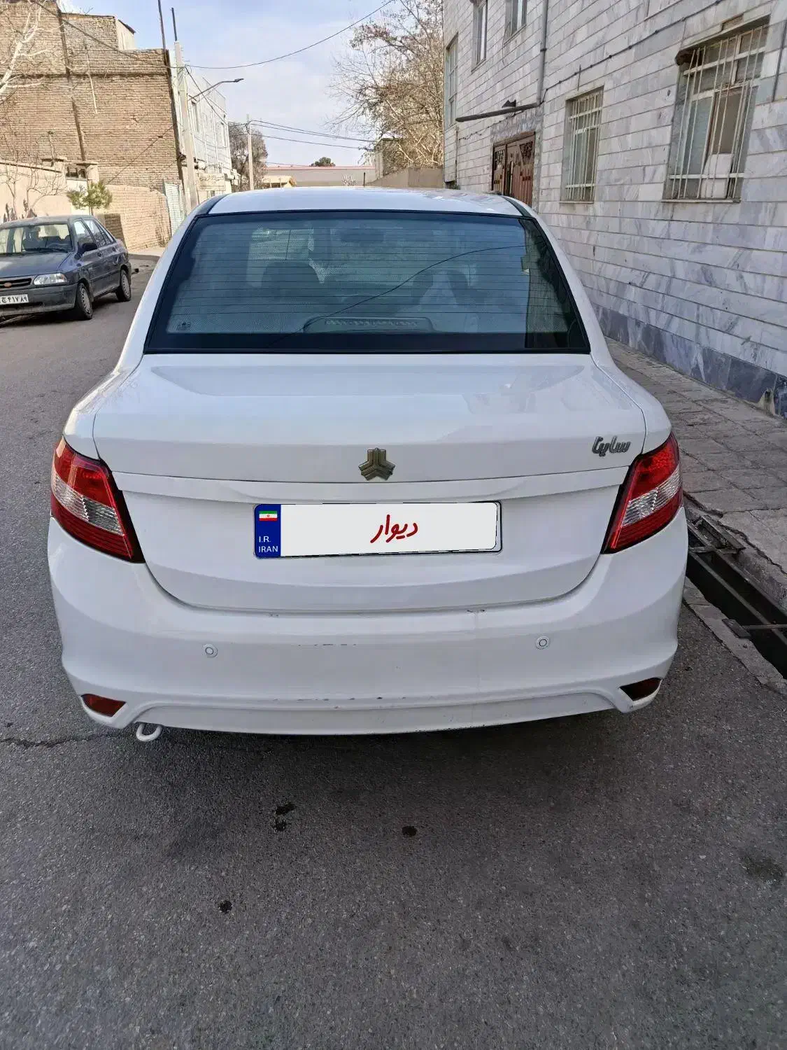 ماشین ساینا مدل 97|خودرو سواری و وانت|بوئین زهرا, |دیوار