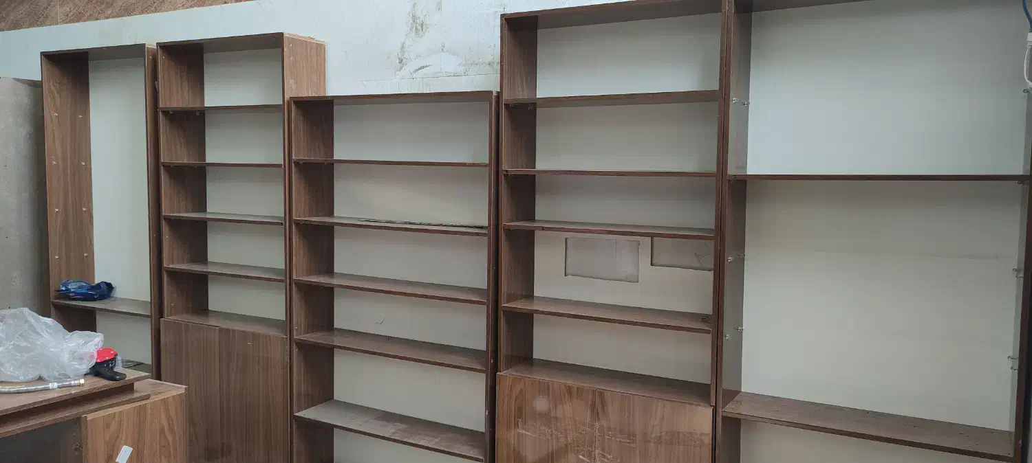 فروش قفسه مبل اداری میز تعدادی نئوپان قیمت توافقی|دفتر کار|اصفهان, ملکشهر|دیوار