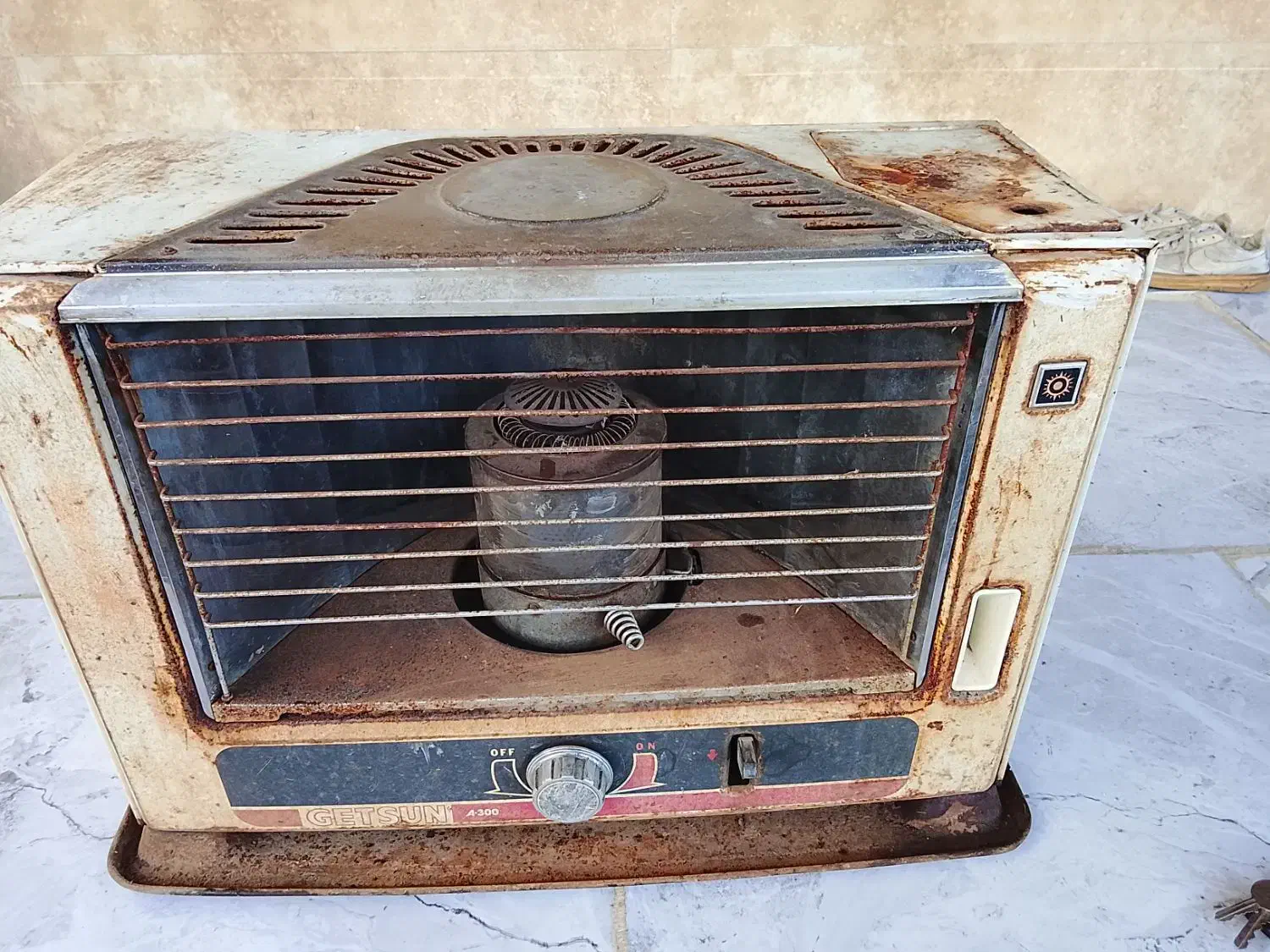 گیتسان از نوع توستر  GETSUN نفتی.A300|بخاری، هیتر، شومینه|رشت, لاکان|دیوار