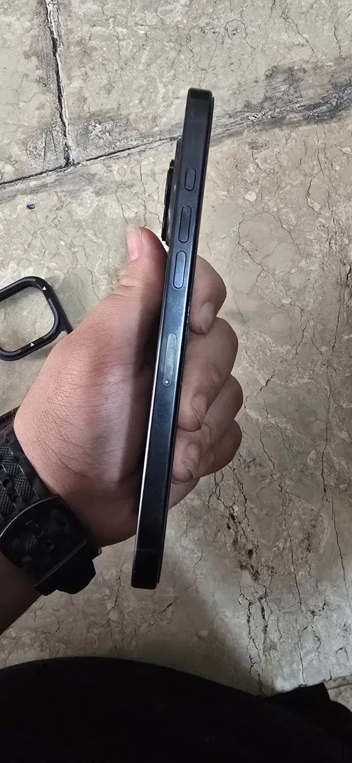 ایفون ۱۶ پرو مکس|موبایل|خوی, |دیوار