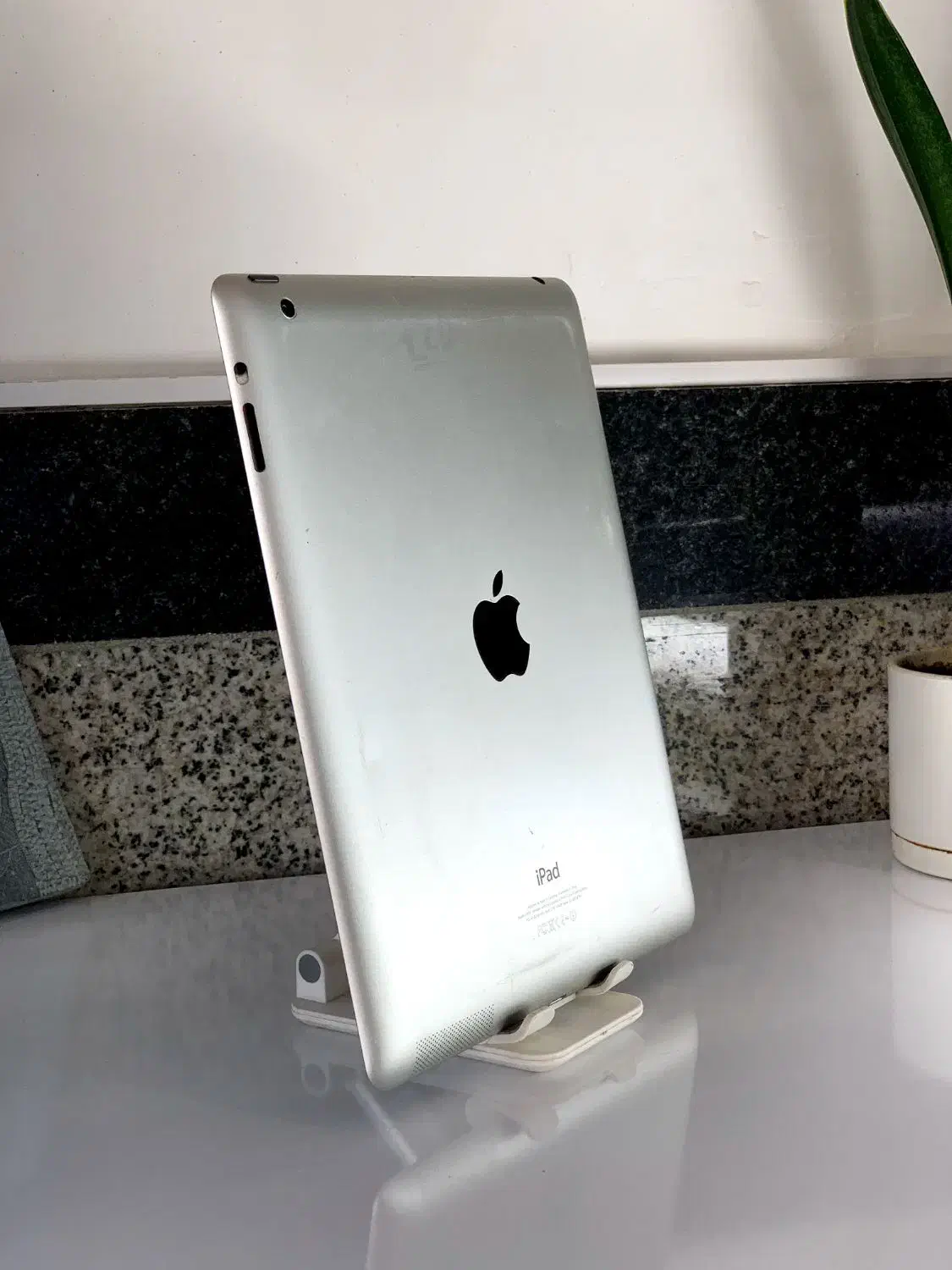 Apple ipad 4-wi-fi|تبلت|مشهد, وکیل‌آباد|دیوار