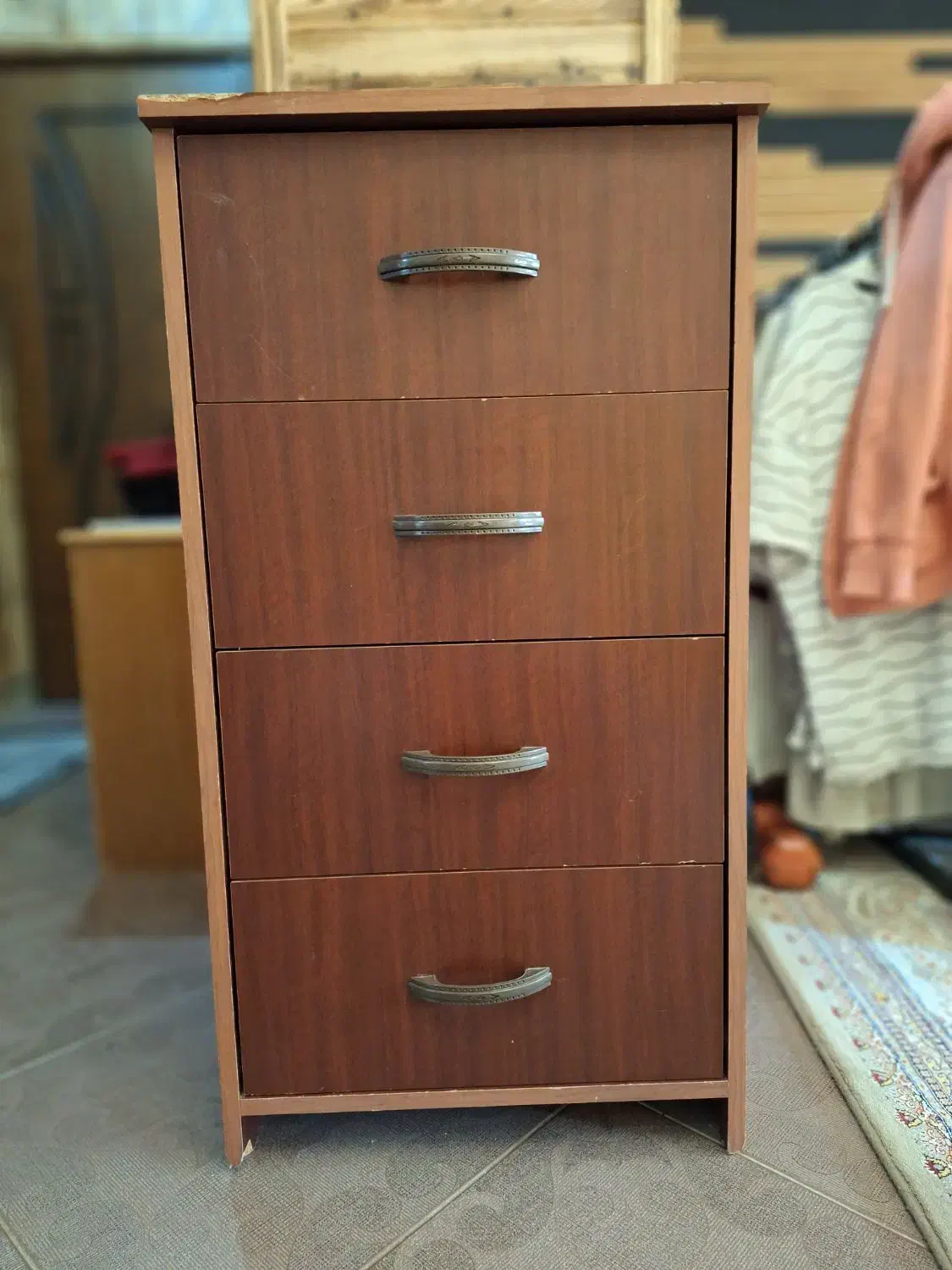 فروش دراور ۴ کشو سالم ابعاد ۵۰×۹۰|جاکفشی، کمد، دراور|بابلسر, |دیوار