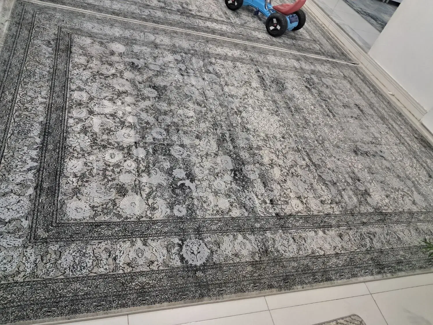 فرش مدرن شیک وجدید|فرش|نهاوند, |دیوار