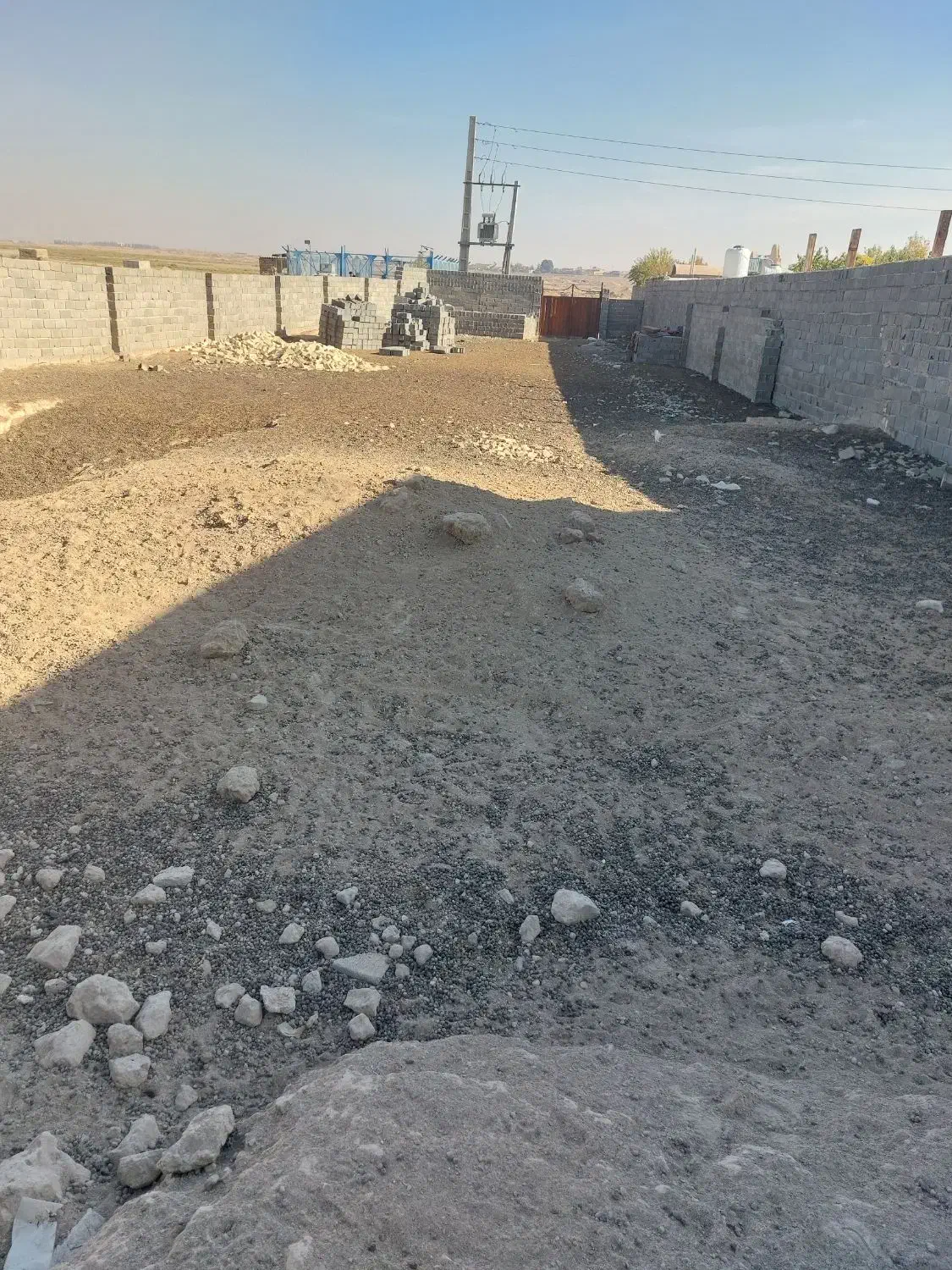 کود گوسفندی کیلویی|خدمات باغبانی و درختکاری|پیشوا, |دیوار