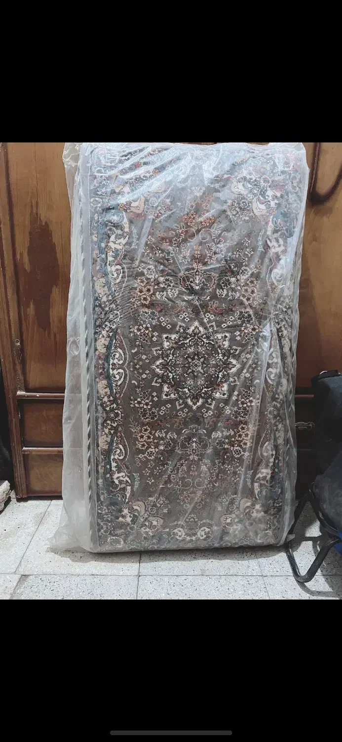 پشتی نو|پشتی|قم, سراجه (۱۵ خرداد)|دیوار