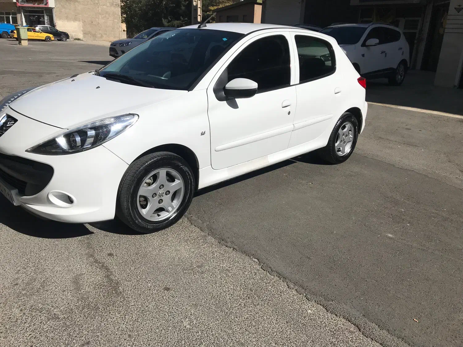 ۲۰۷فول فرمان برقی|خودرو سواری و وانت|ملایر, |دیوار