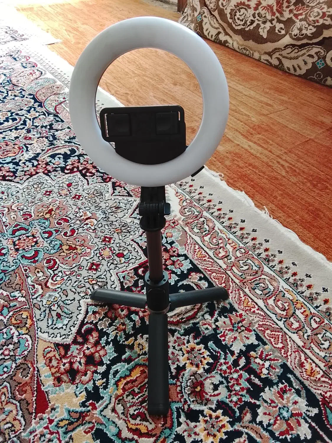 رینگ لایت|دوربین عکاسی و فیلم‌برداری|آبیک, |دیوار