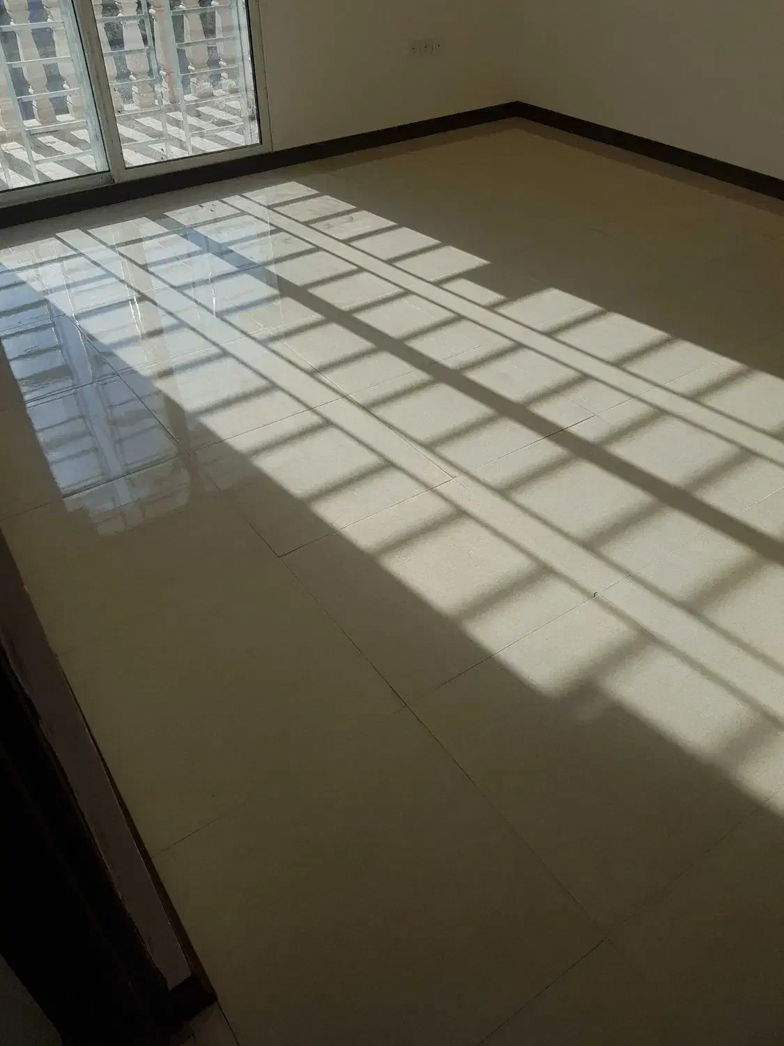 کفسابی انواع سنگ|خدمات نظافت|رامسر, |دیوار