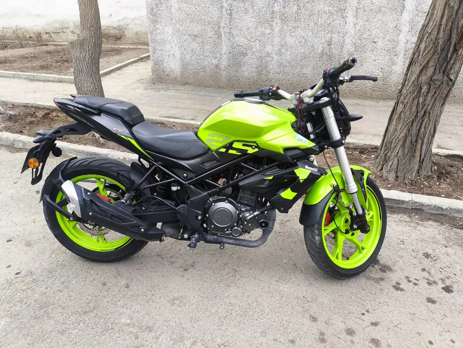 بنلی ۲۵۰ تک|موتورسیکلت|تهران, شهرک صادقیه|دیوار