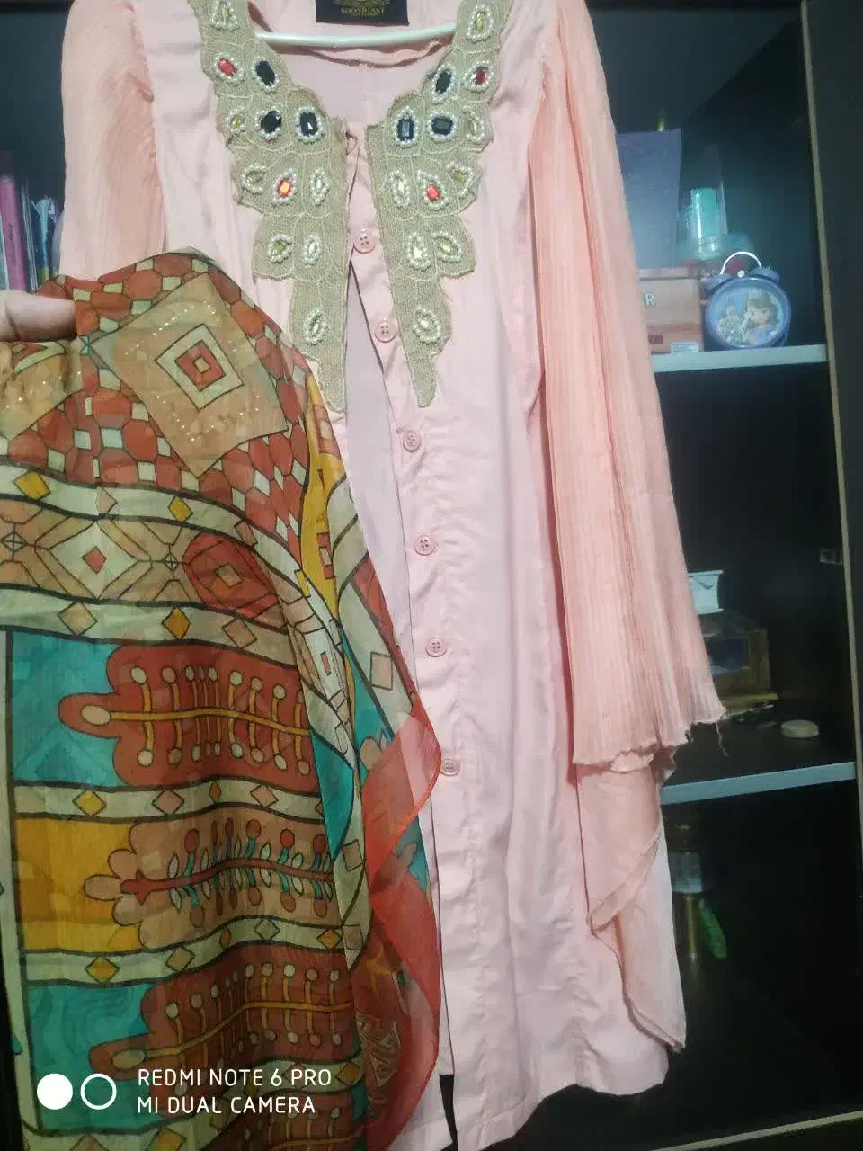 ست مادرودخترهمراه باشال نو۵۰۰هزار|لباس|قم, دوبرادر|دیوار