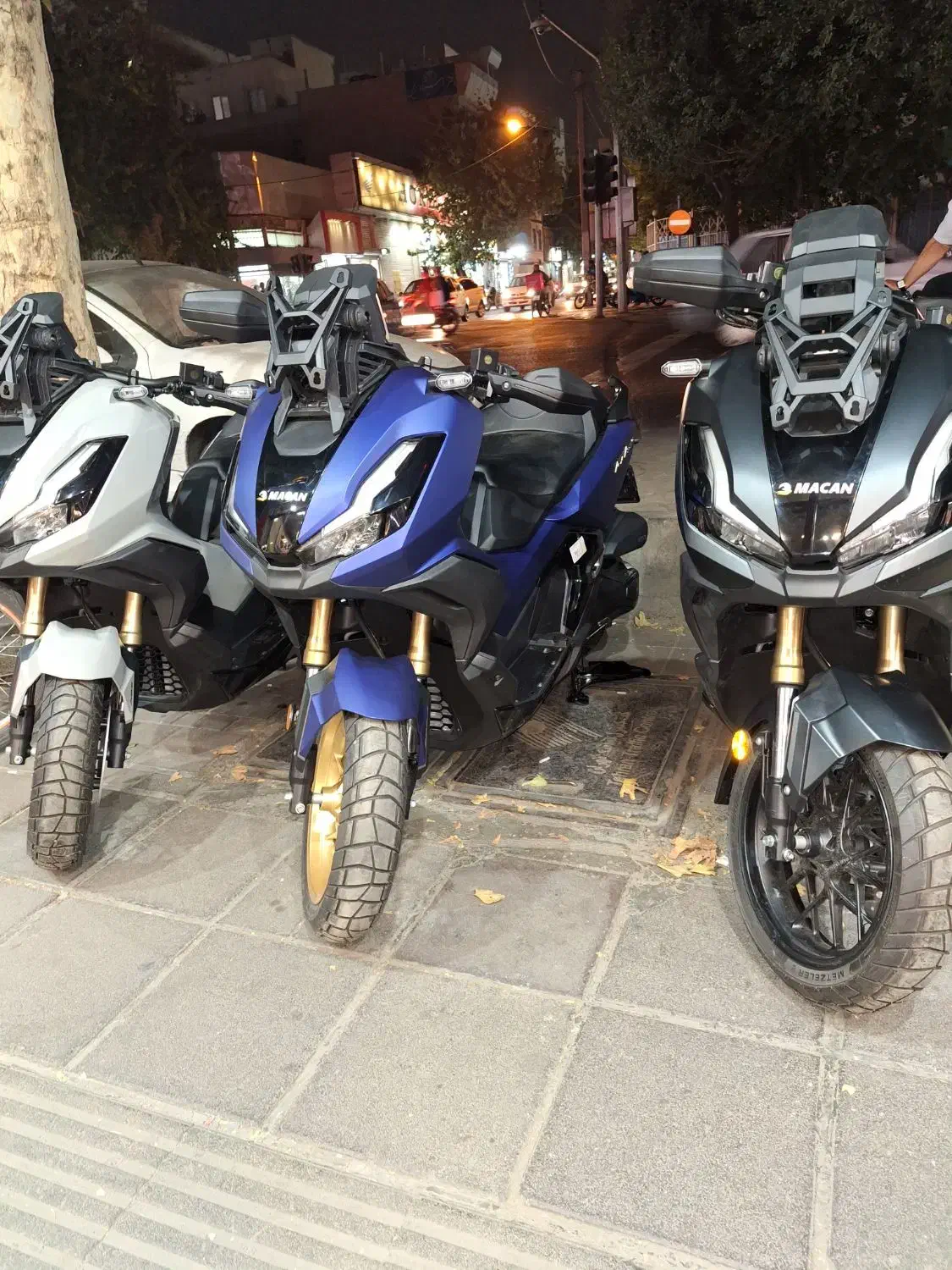 هوندا ADV 350cc|موتورسیکلت|تهران, گمرک|دیوار
