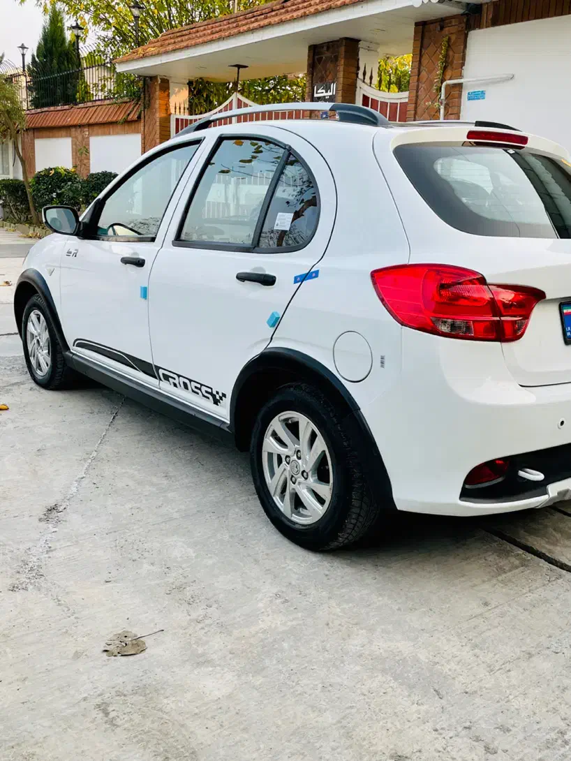 کوییکRمدل۹۹درحد خشک|خودرو سواری و وانت|رشت, حومه رشت|دیوار