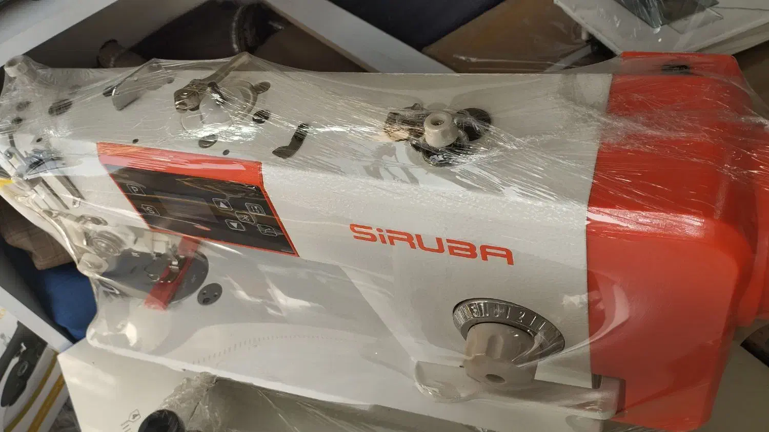 انواع چرخ خیاطی|چرخ خیاطی و ریسندگی|سردشت, |دیوار