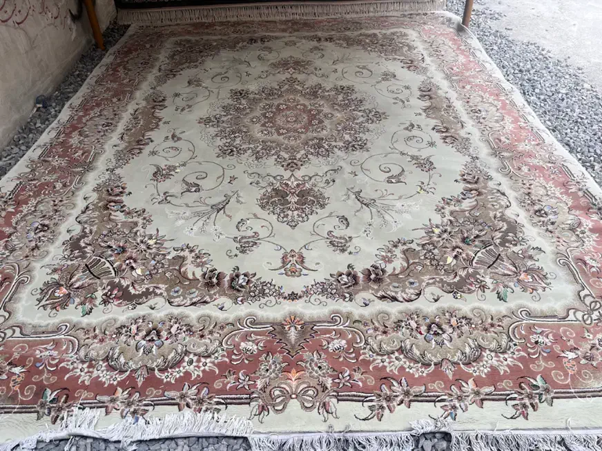 قالیشویی و پتو و مبل شویی سنبل|خدمات نظافت|ایلام, |دیوار