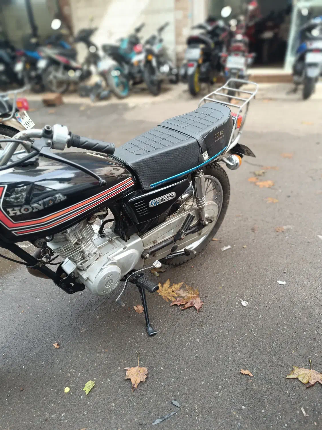 موتور هوندا ۱۲۵ مدل ۱۳۸۸|موتورسیکلت|لاهیجان, شیشه گران|دیوار