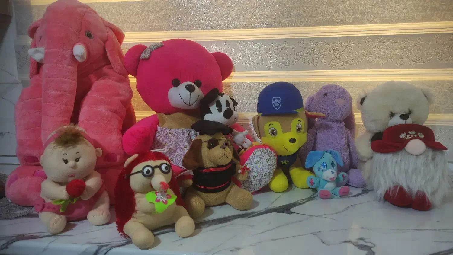 عروسک|اسباب‌بازی بچه|ورامین, ورامین|دیوار