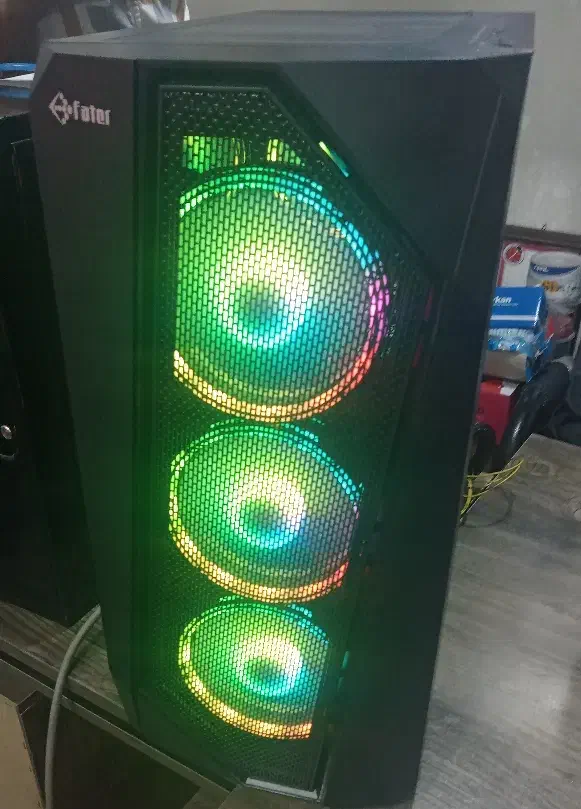 فروشگاه کامپیوتر گرافیک مانیتور اداری گیمینگ|رایانه رومیزی|گنبد کاووس, |دیوار