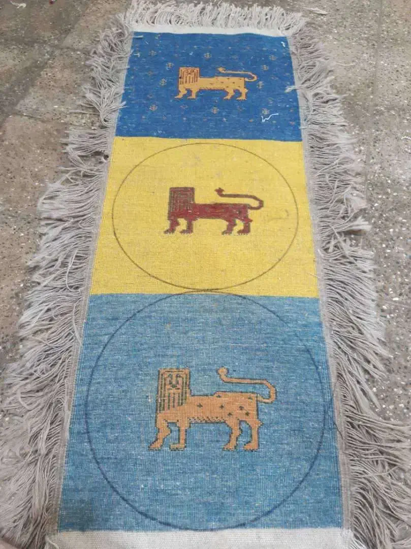 فرش ۴۰ در ۴۰ تماس بگیرید توضیح میدهیم خدمتتان|فرش|دهگلان, |دیوار